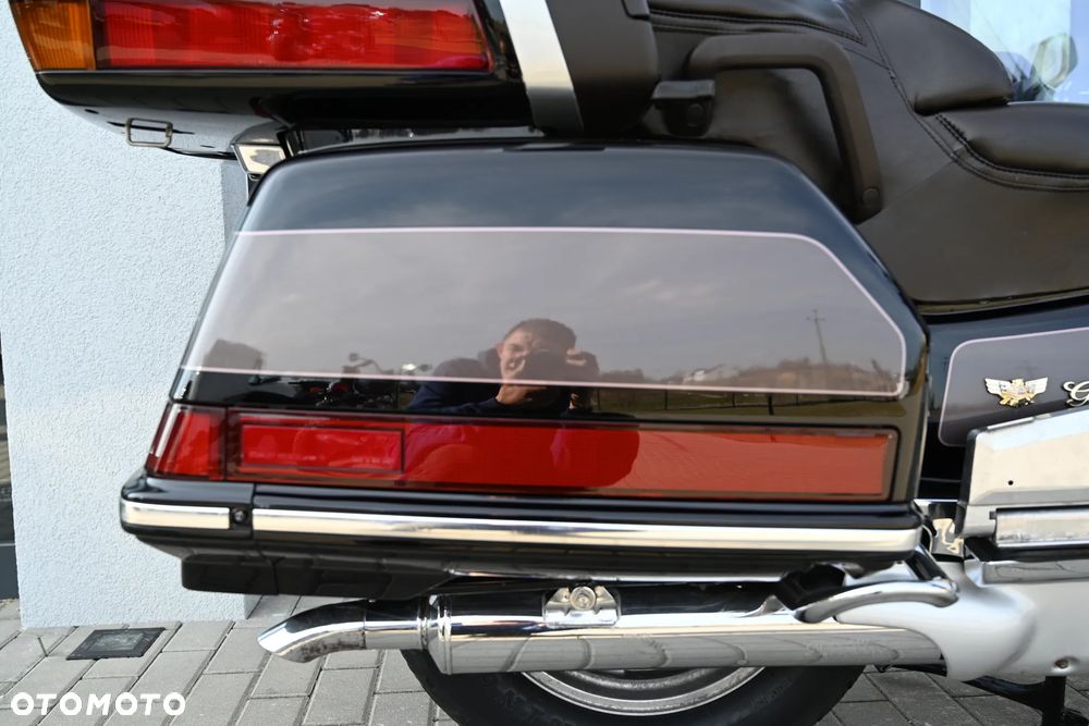 Honda GL - 12