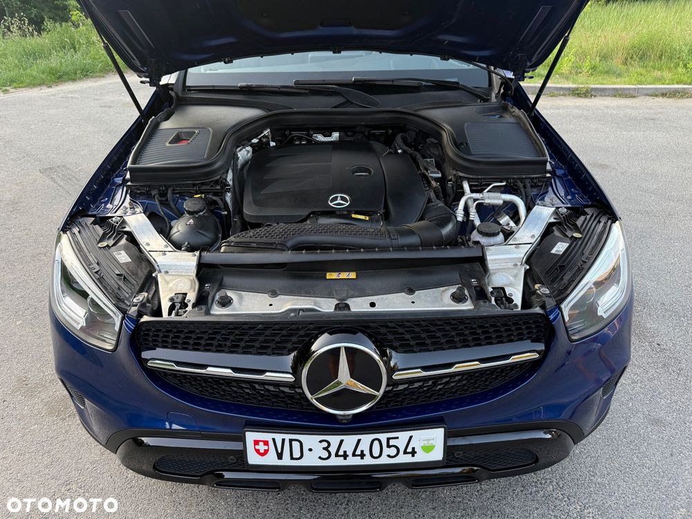 Mercedes-Benz GLC 200 4Matic 9G-TRONIC AMG Line - 16