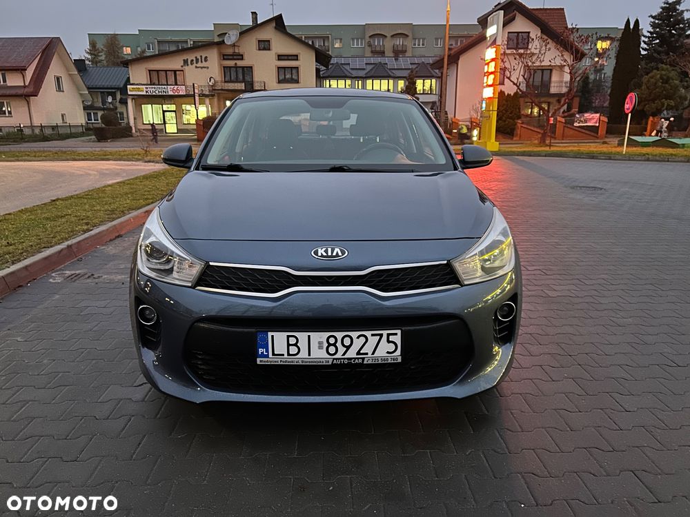 Kia Rio 1.2 L - 7
