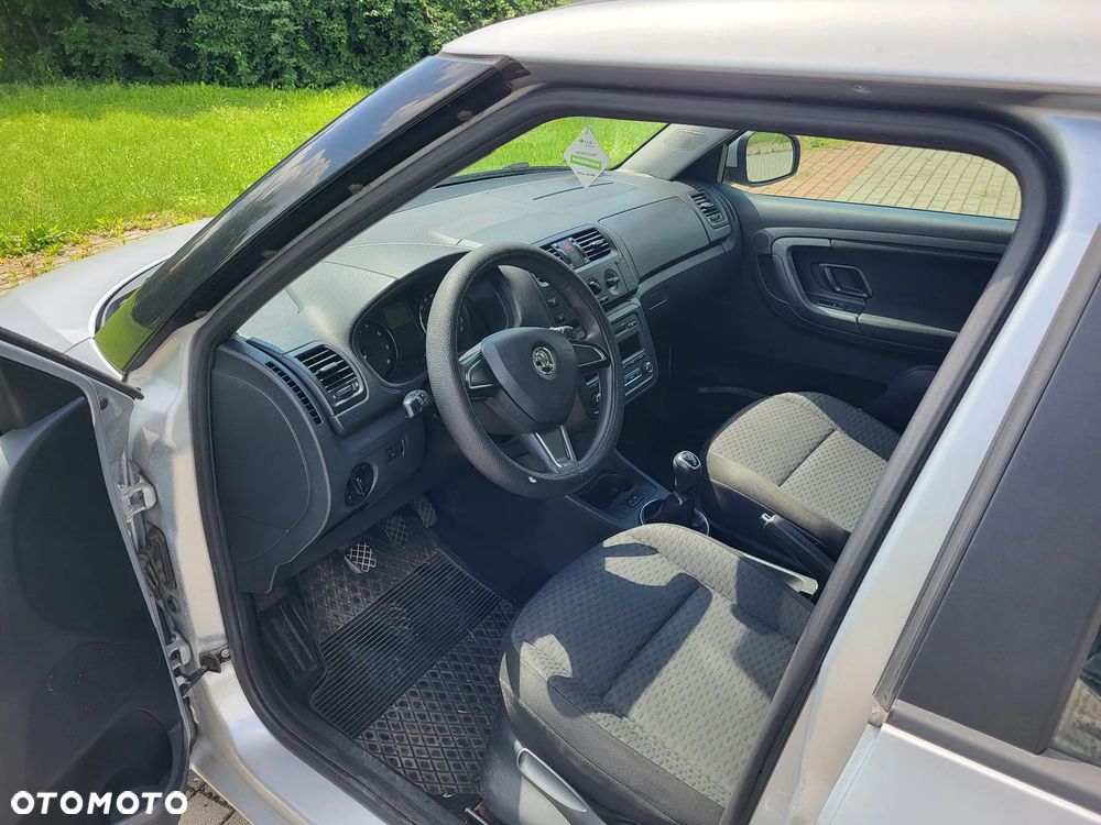 Skoda Fabia 1.2 TSI Active - 11