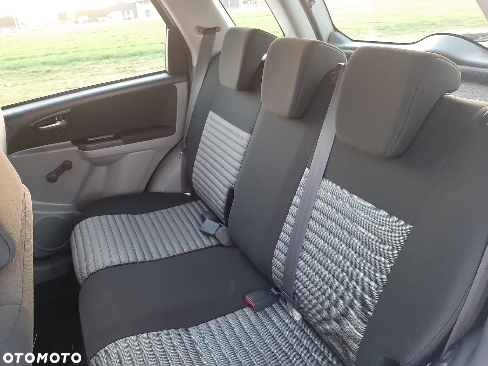 Suzuki SX4 1.6 Comfort Plus 4WD - 19