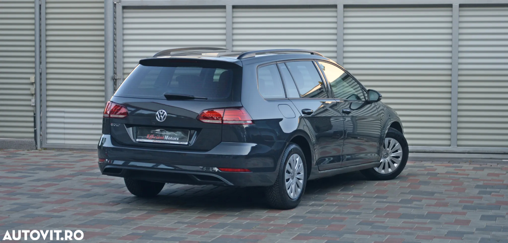 Volkswagen Golf 1.6 TDI Comfortline - 13