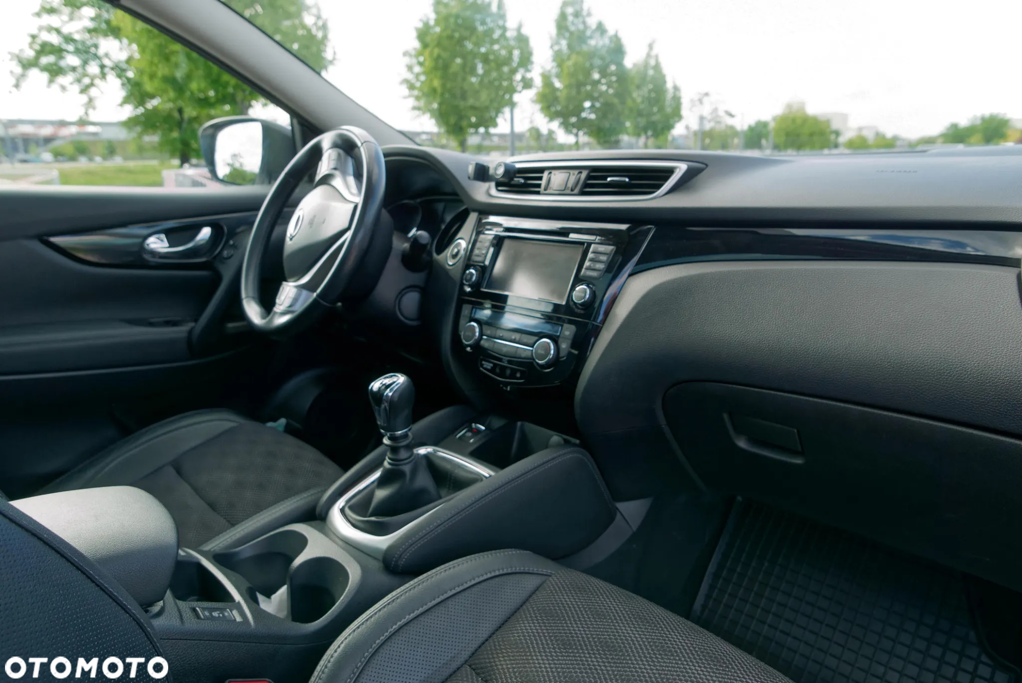 Nissan Qashqai 1.2 DIG-T Tekna - 12