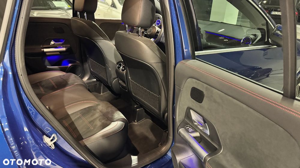 Mercedes-Benz GLA 200 AMG Line - 31