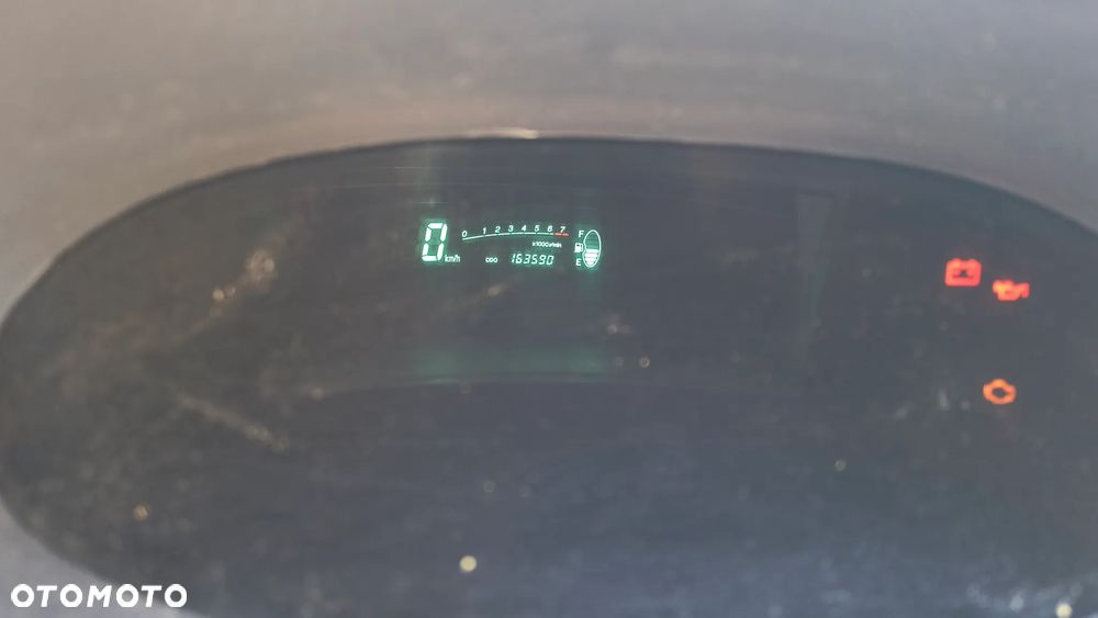 Toyota Yaris 1.0 Base - 7