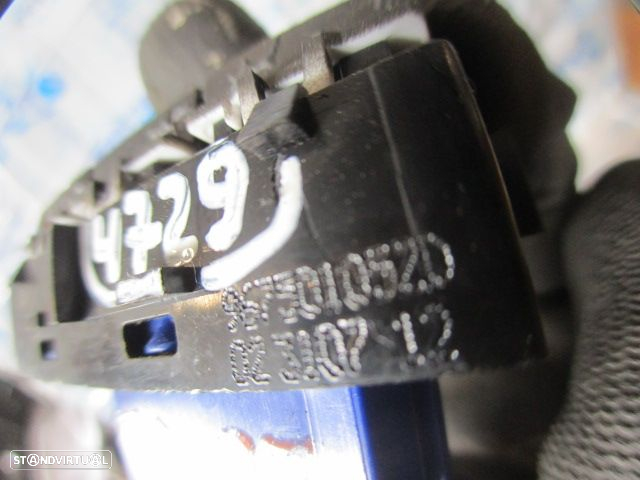 Interruptor 96750105ZD PEUGEOT 208 1 FASE 1 2013 1.6HDI 92CV 3P CASTANHO CONTROLO DE ATRAÇÃO SENSORES DE ESTACIONAMENTOS - 4