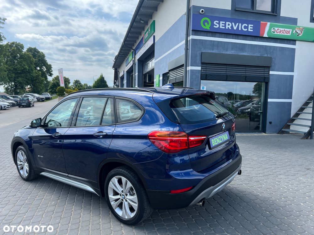 BMW X1 sDrive20i Advantage sport - 9