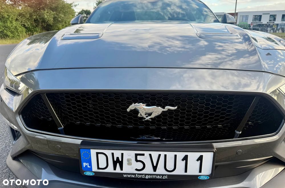 Ford Mustang - 8