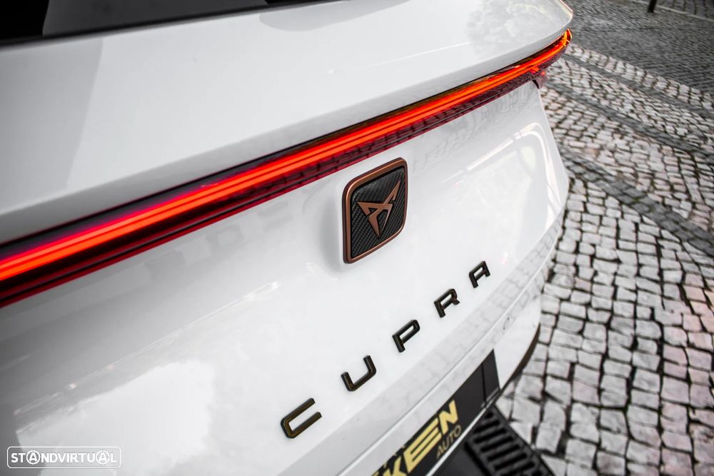 Cupra Leon ST 1.5 eTSI DSG - 12