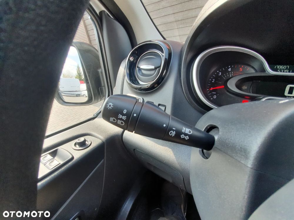 Renault TRAFIC - 18