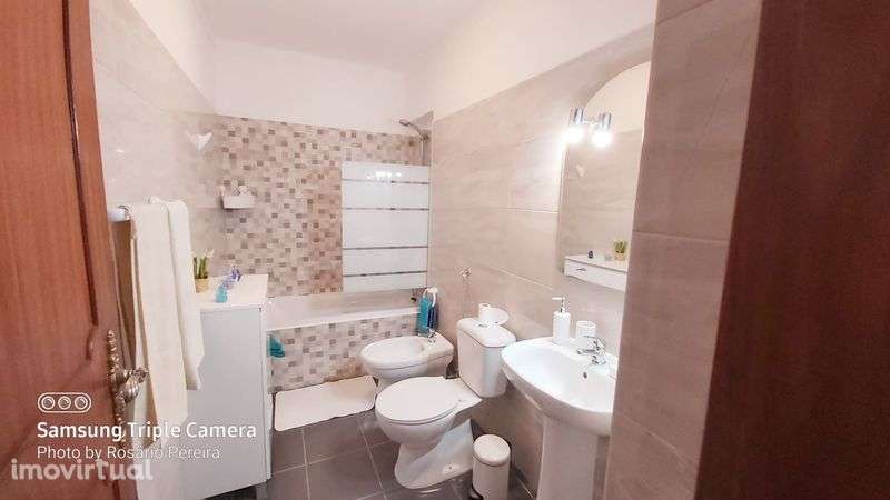 Quarteira T1 livre - Grande imagem: 2/12