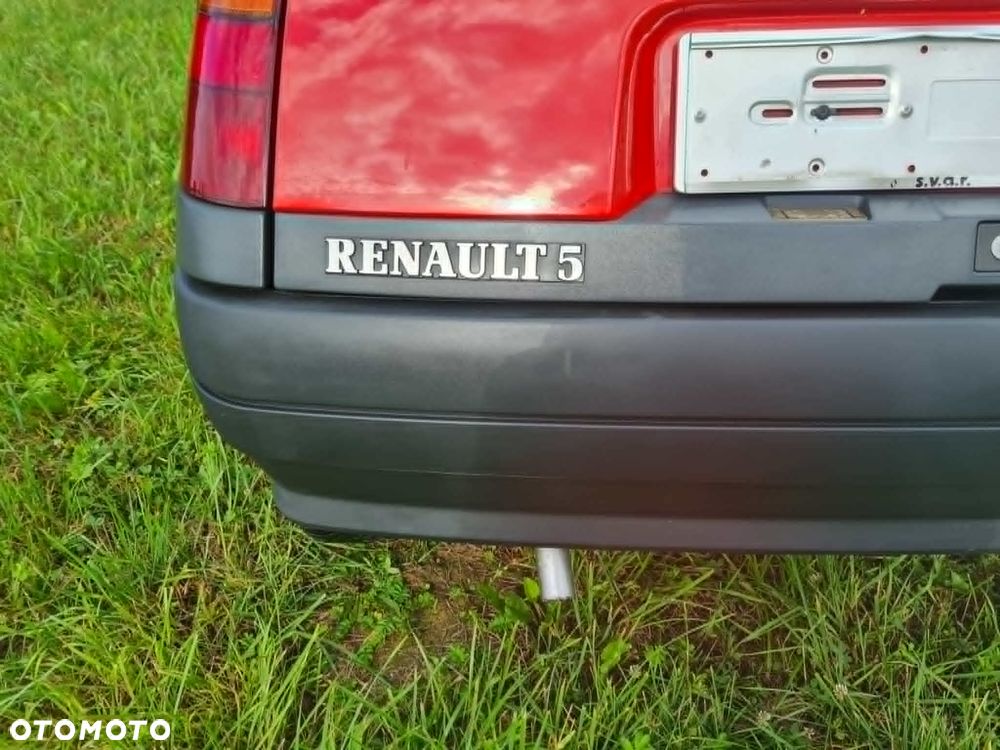 Renault 5 - 8