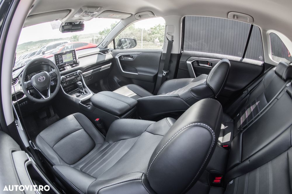 Toyota RAV4 2.5 VVT-iE 4x4 Luxury - 6