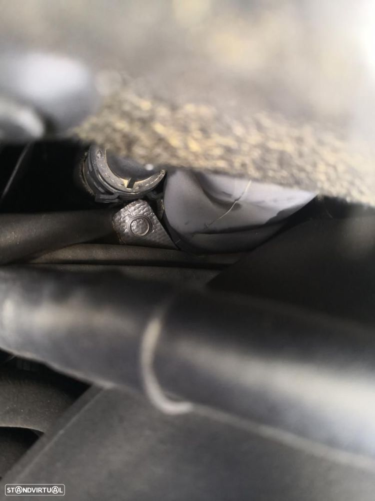 CAIXA DE VELOCIDADES AUDI A8 4E - 1