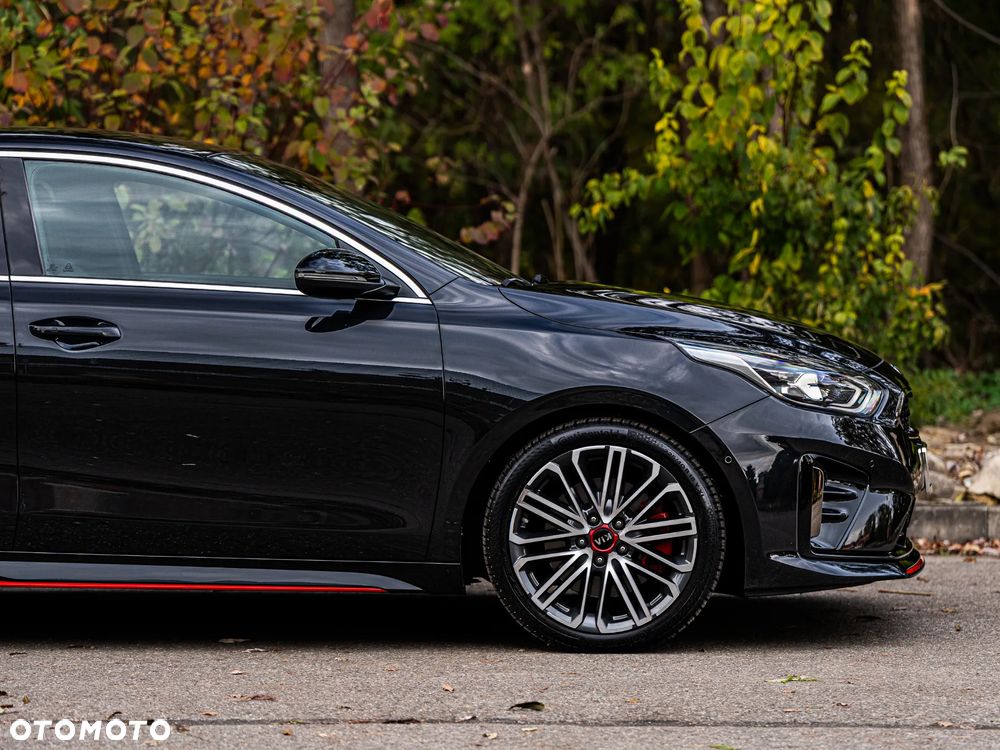Kia ProCeed 1.6 T-GDI GT DCT - 10
