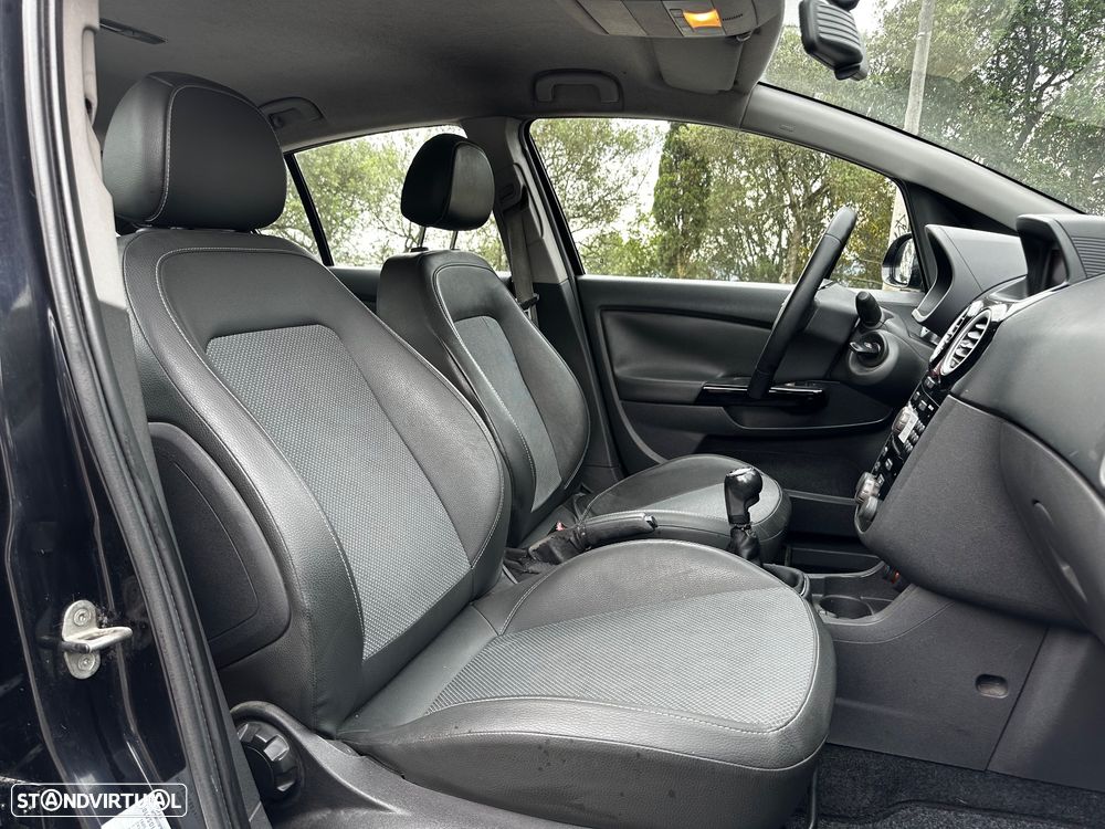 Opel Corsa 1.2 Twinport Cosmo - 9