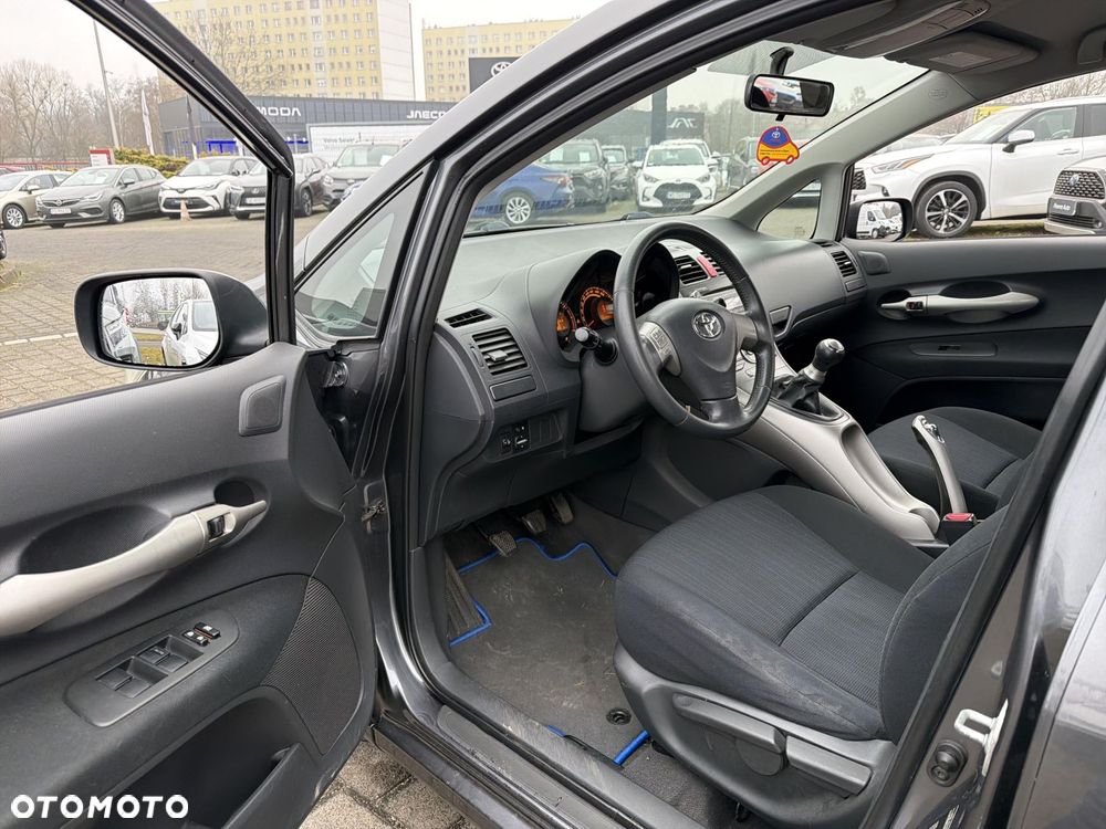 Toyota Auris 1.6 VVT-i Premium - 18