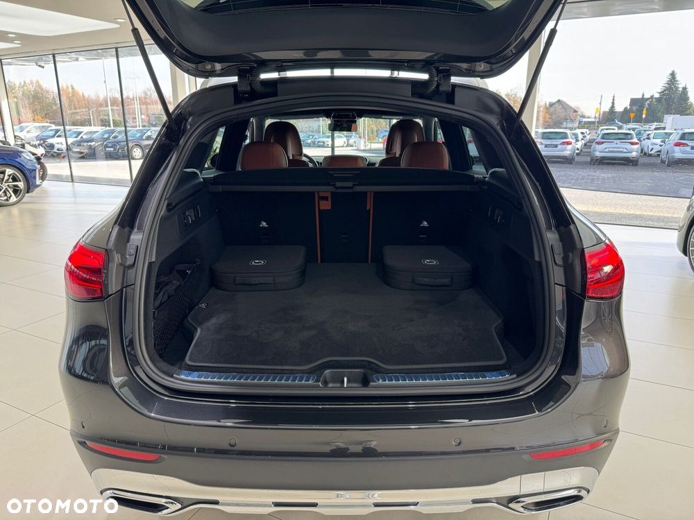 Mercedes-Benz GLC 300 de 4-Matic Avantgarde - 17