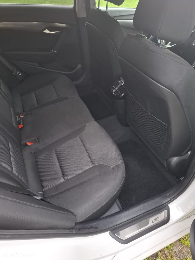 Hyundai i40 Kombi 1.7 CRDi DCT Premium - 15