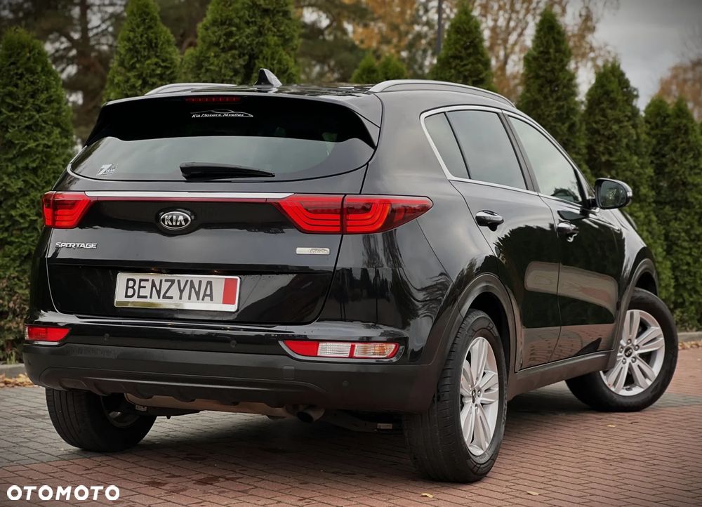 Kia Sportage 1.6 GDI Black Edition 2WD - 22
