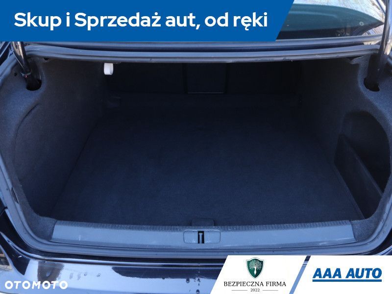 Volkswagen Passat CC - 15