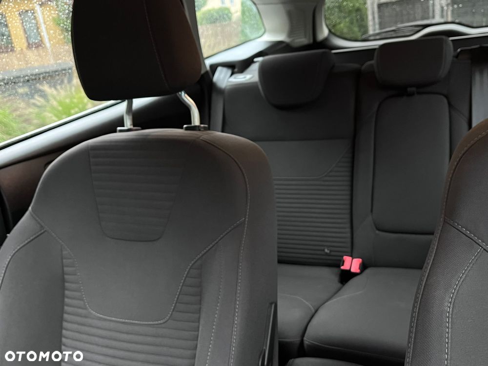 Ford Focus - 26