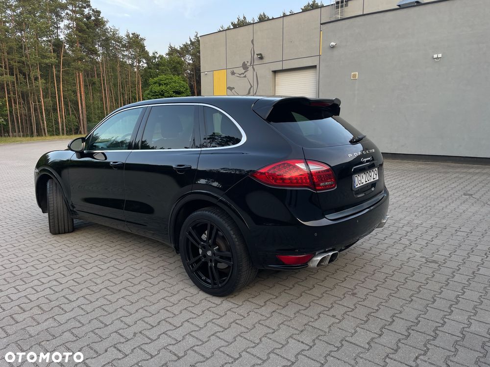 Porsche Cayenne S - 3