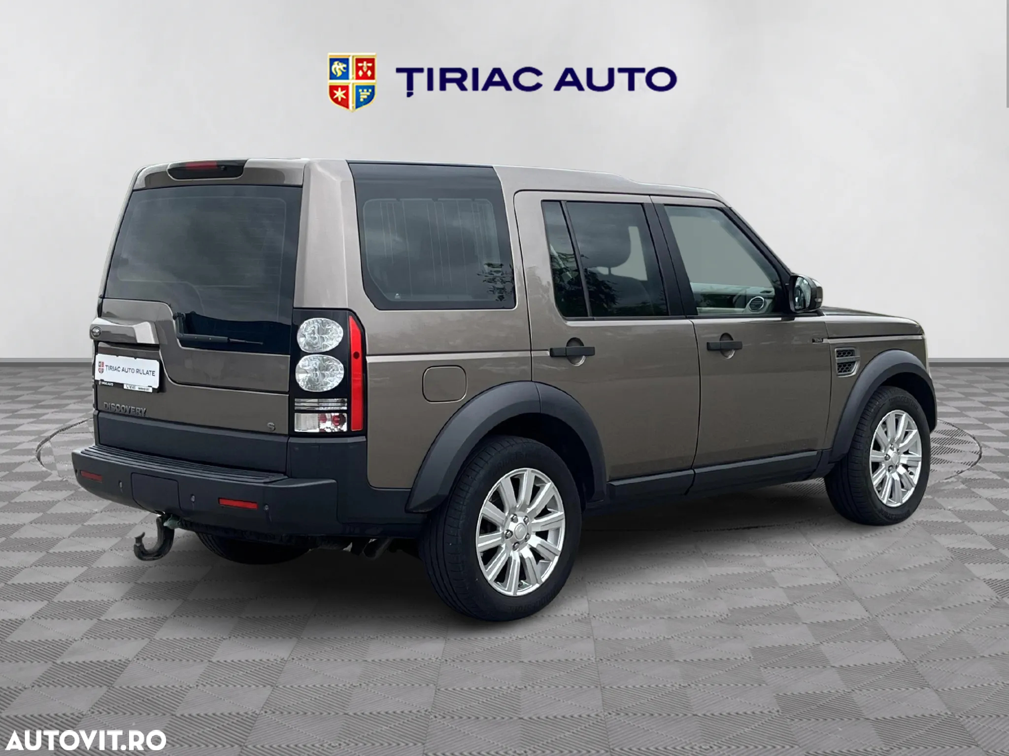 Land Rover Discovery 4 3.0 TDV6 S Aut - 5