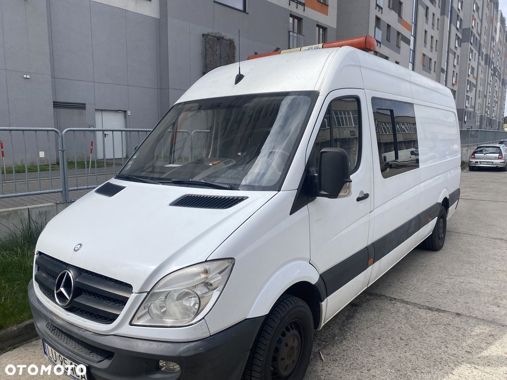 Mercedes-Benz Sprinter - 4