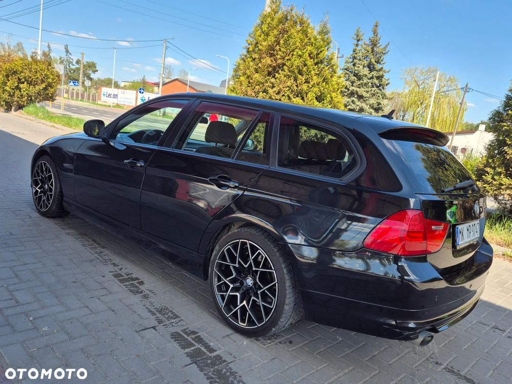 BMW Seria 3 320d - 8