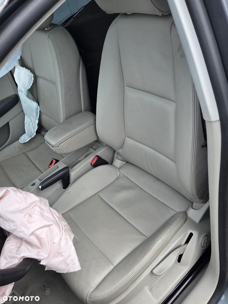 Klapa tył, Drzwi, Wnętrze Audi A3 8P Sportback | Kod lakieru LY7E - 11