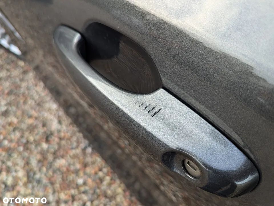 Ford Focus 1.5 EcoBlue Start-Stopp-System TITANIUM - 16