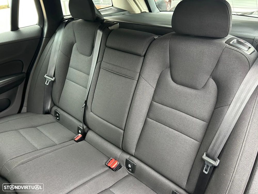 Volvo V60 2.0 T6 AWD TE Inscription Expression - 8