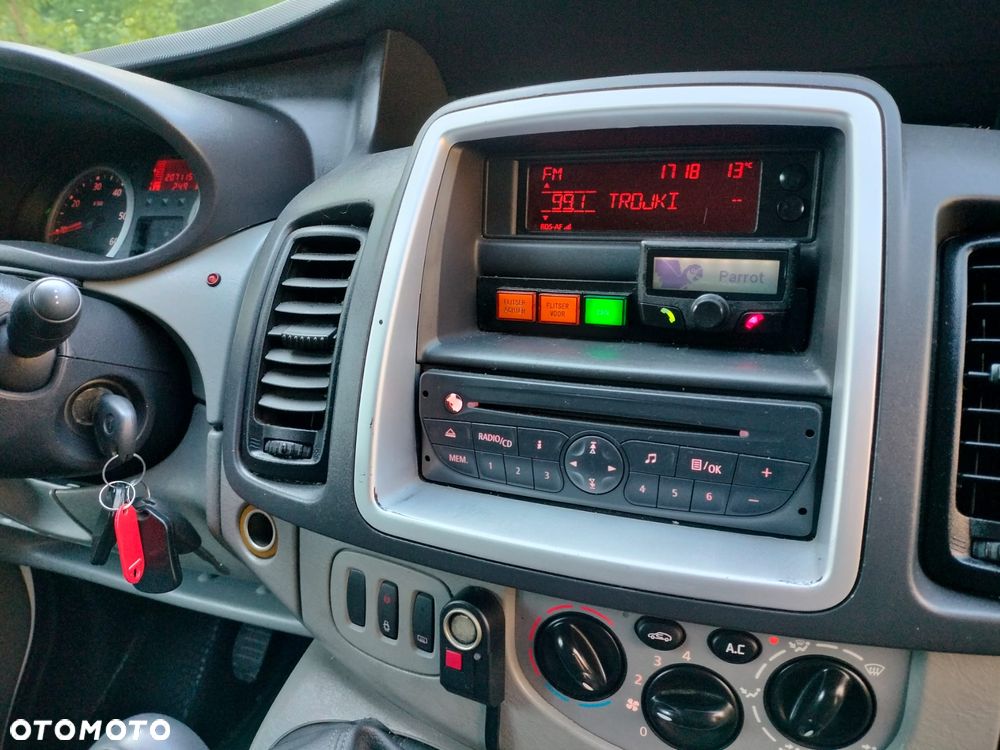Opel vivaro - 35