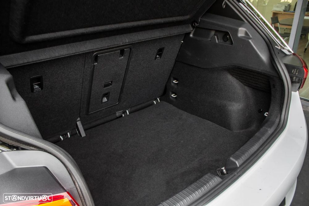VW ID.3 Pro Performance - 28