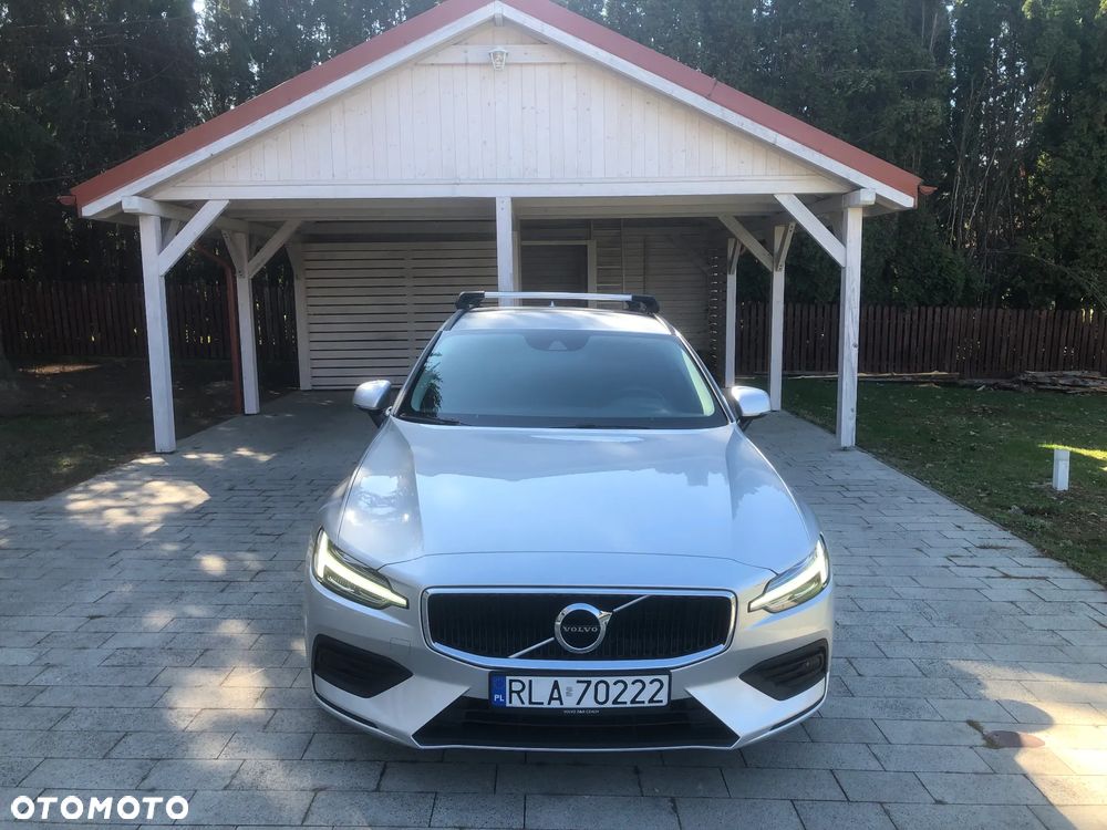 Volvo V60 D3 Momentum Pro - 1
