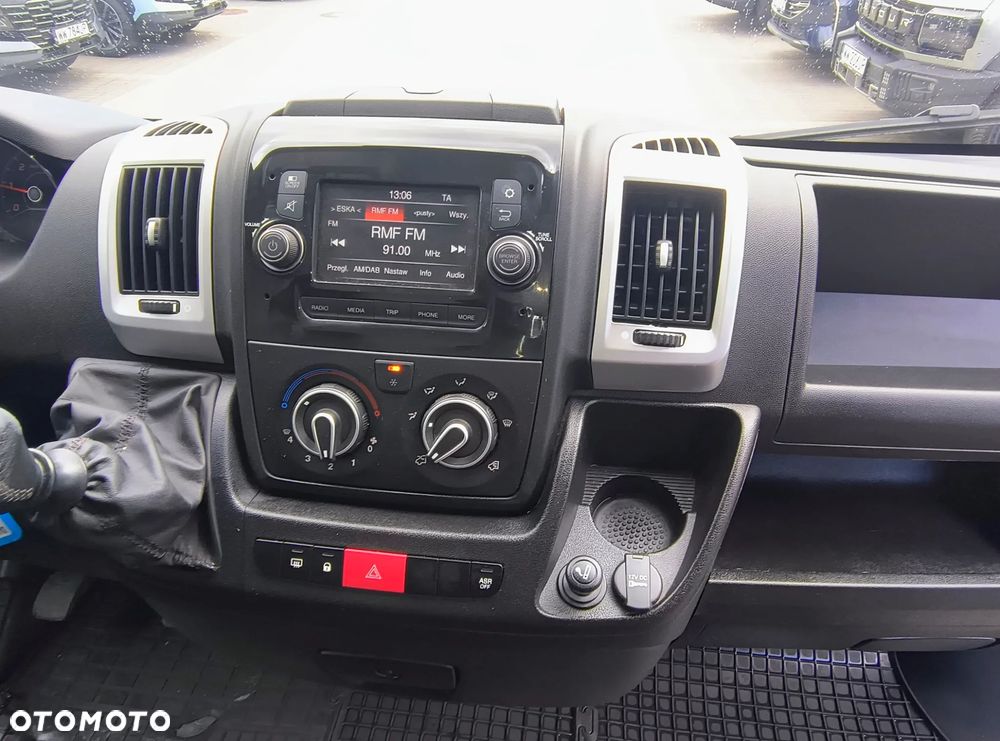 Opel Opel Movano 2.2 CDTI 140KM L3H2 Serwis REJ 2023 Gwarancja Vat23% - 16