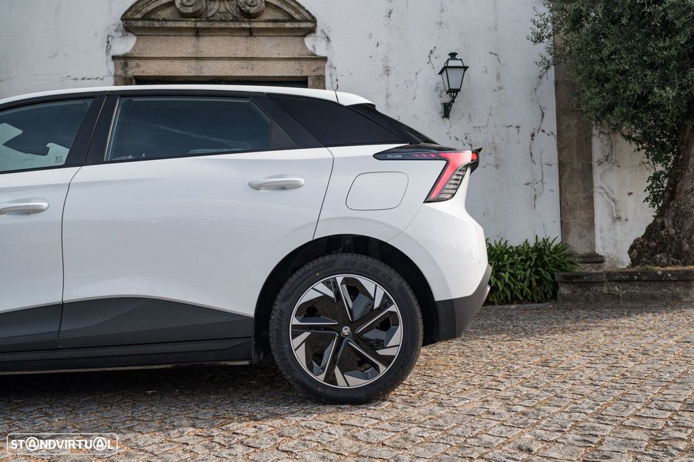 MG MG4 51 kWh Standard - 9