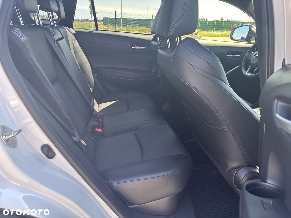Toyota Corolla Cross 2.0 Hybrid Executive - 13