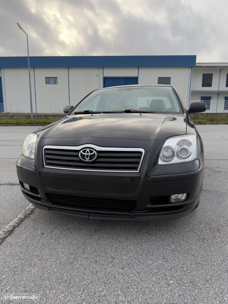 Toyota Avensis LB 2.0 D-4D Sol - 2