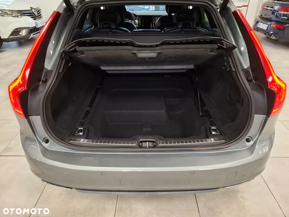 Volvo V90 D3 Geartronic R Design - 26