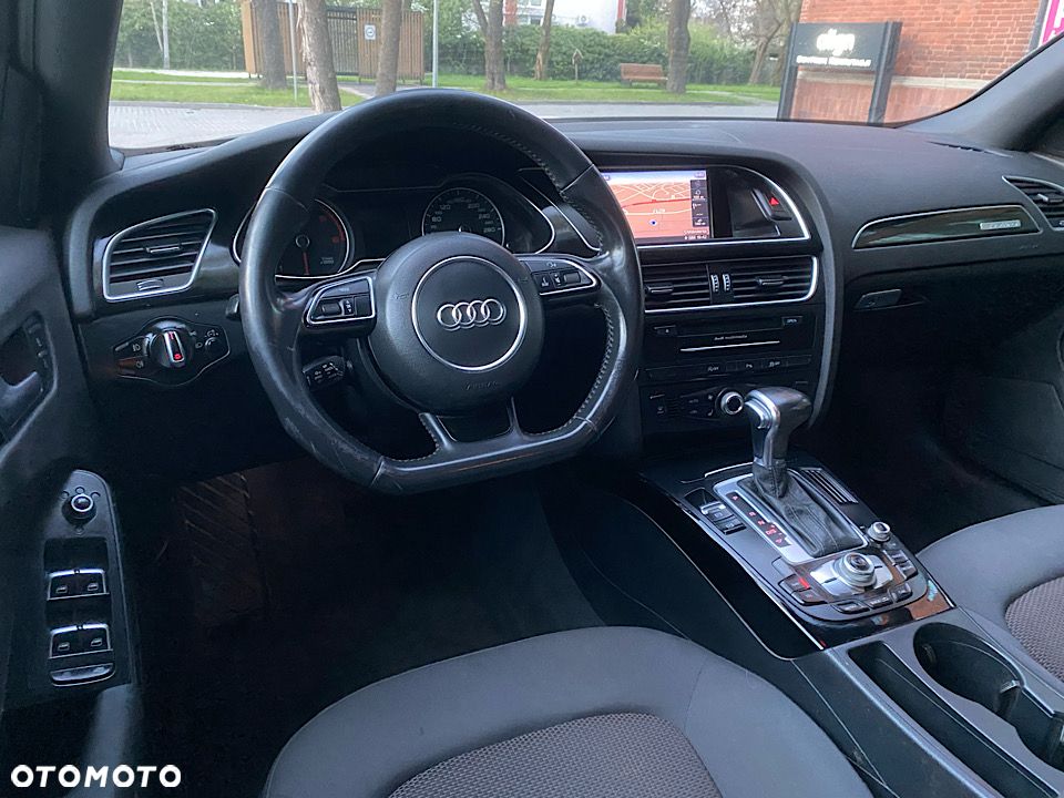 Audi A4 Allroad - 35