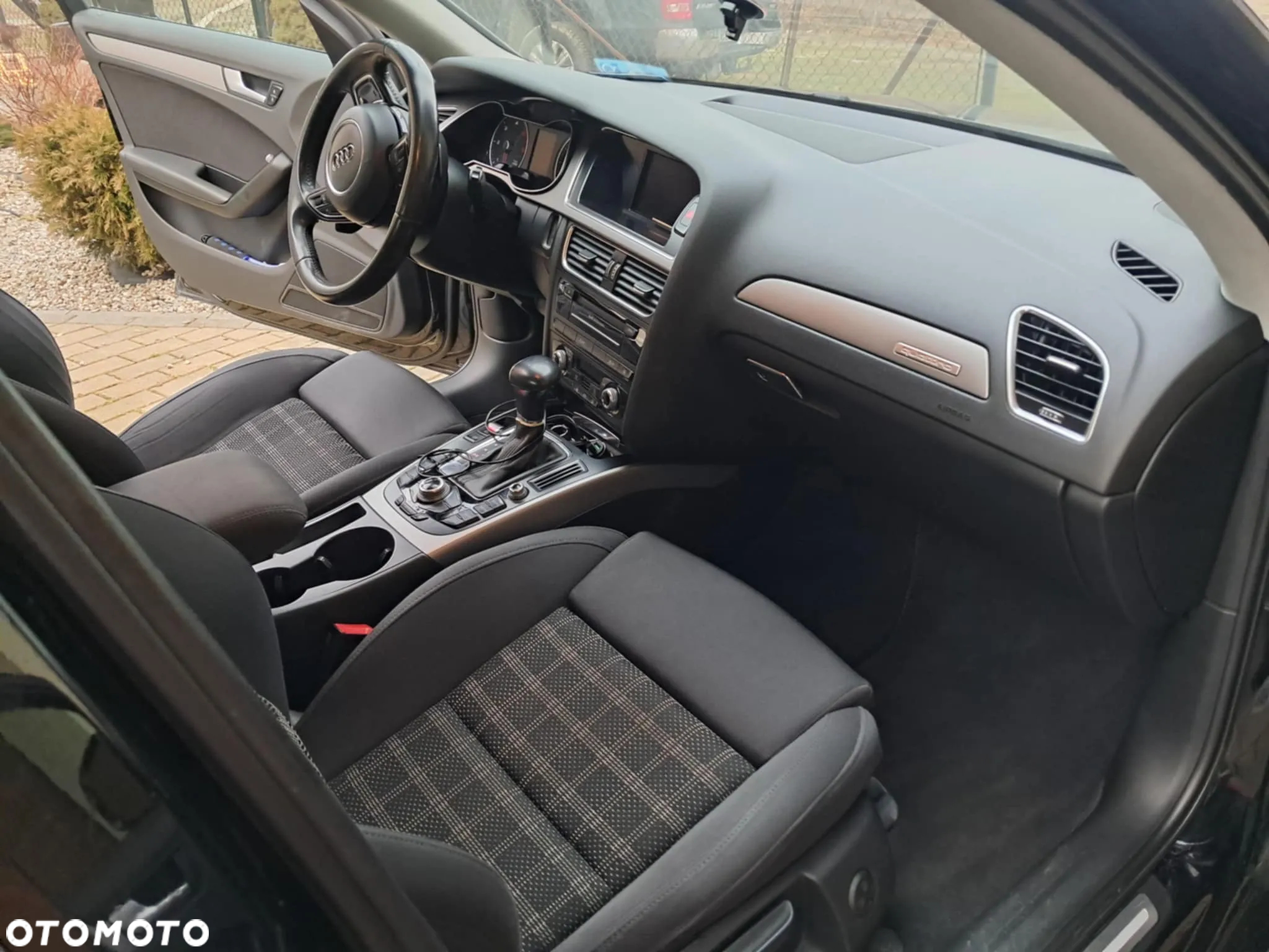 Audi A4 2.0 TDI Quattro Line S tronic - 8