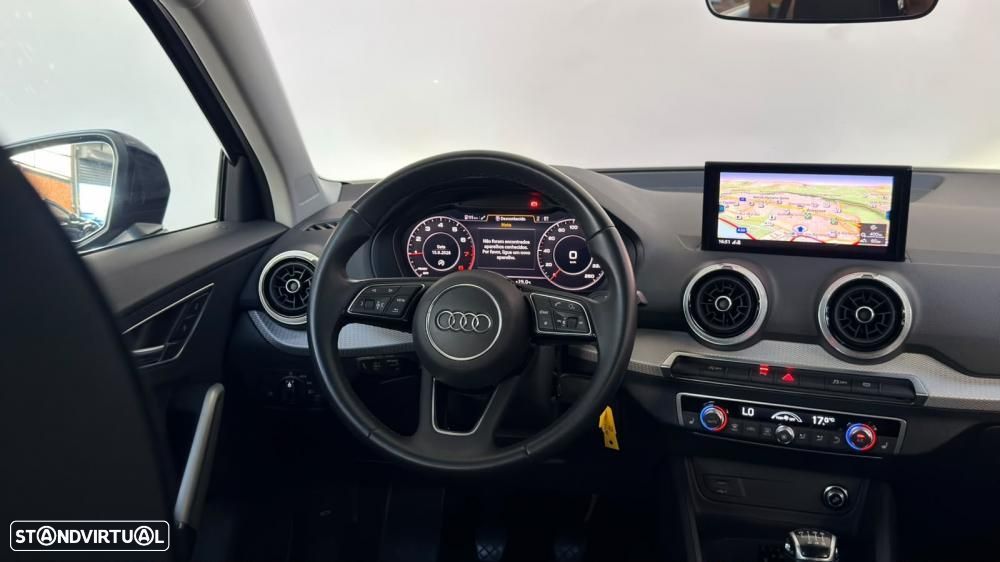 Audi Q2 30 TFSI Advanced - 30