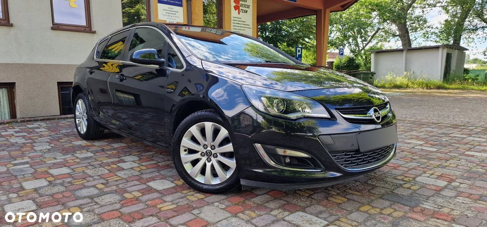 Opel Astra 1.4 Turbo Cosmo - 1