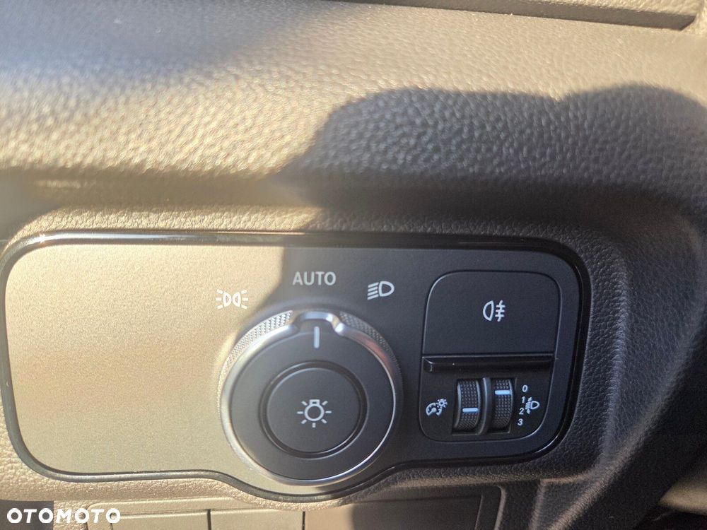 Mercedes-Benz citan - 13