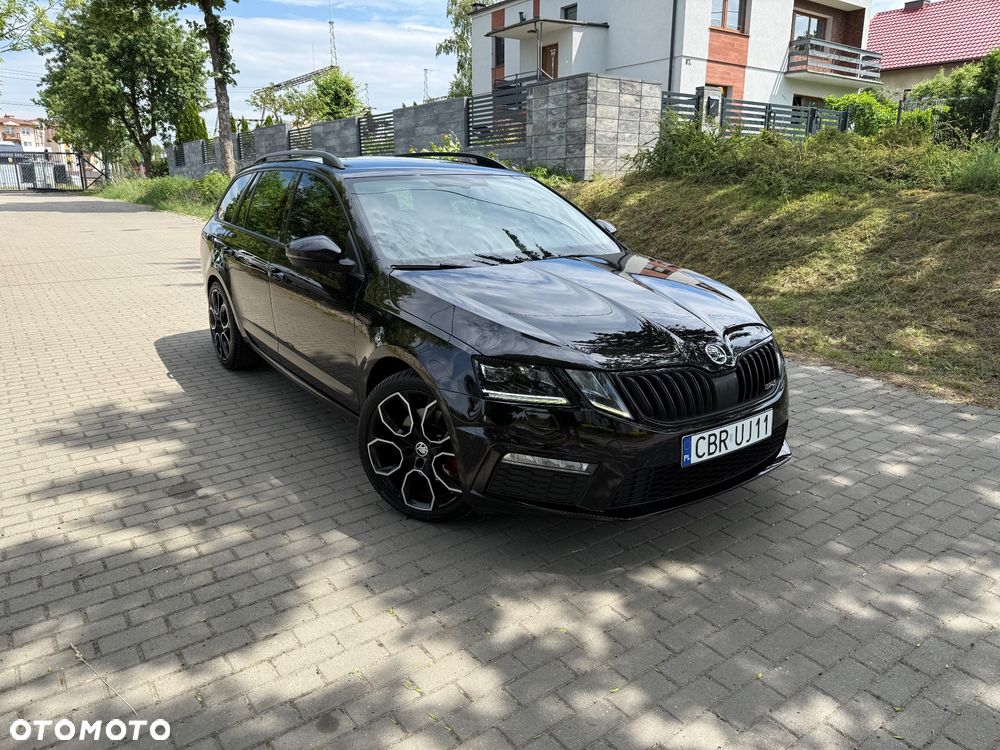 Skoda Octavia 2.0 TDI RS DSG - 1