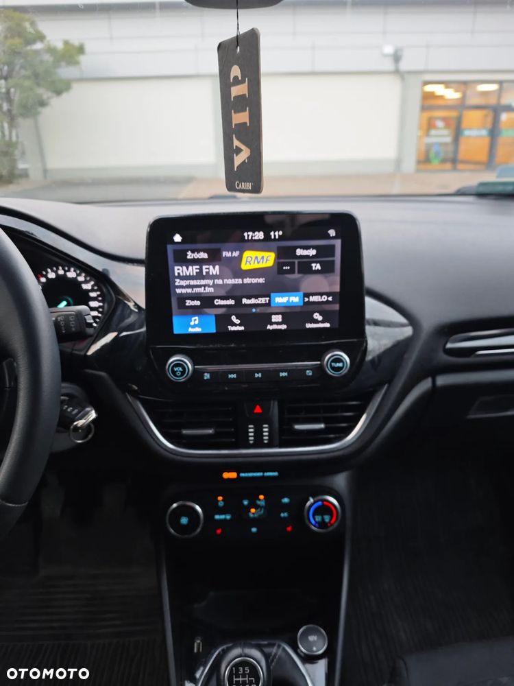 Ford Fiesta - 15