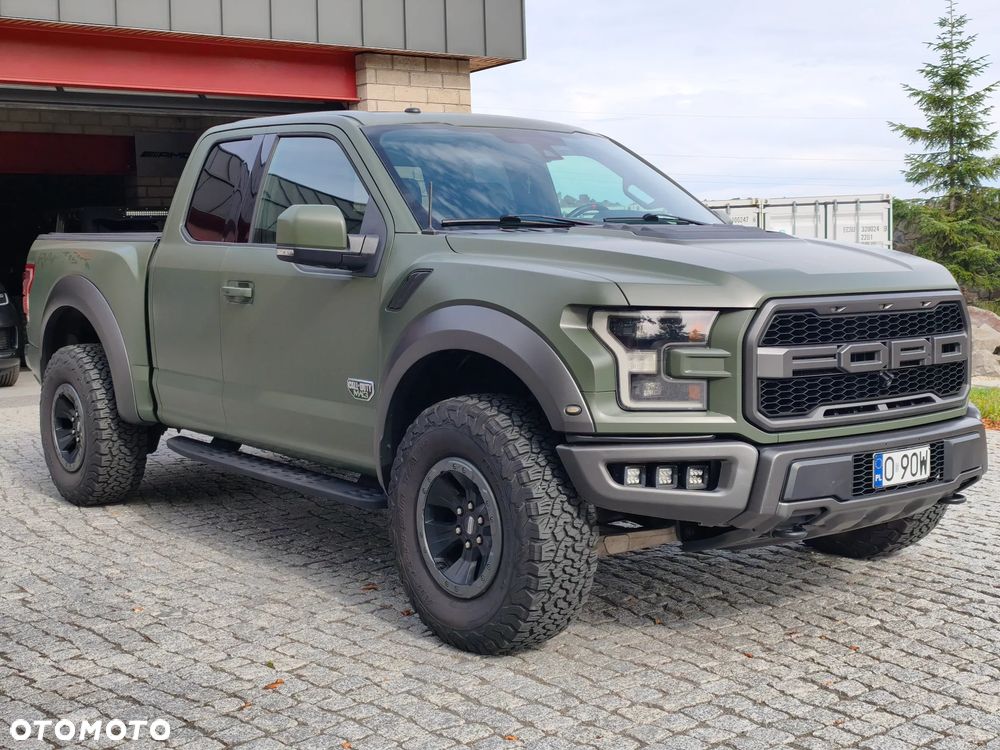 Ford F150 - 4