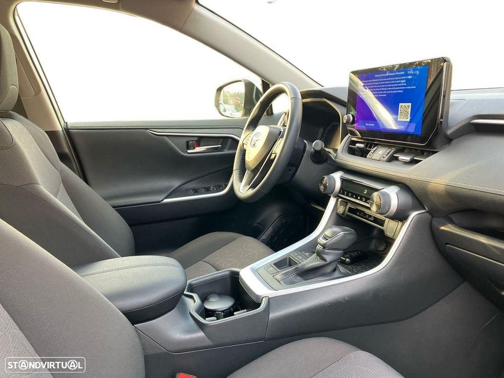 Toyota RAV4 - 7
